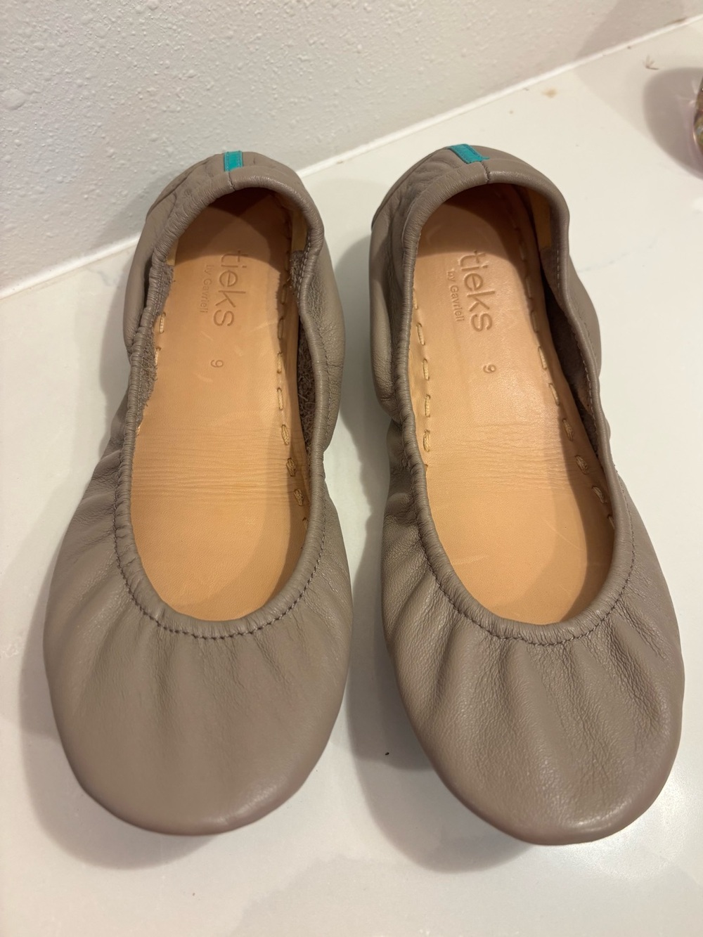 Tieks Taupe Leather Foldable Ballet Flats with Teal Heel Tab